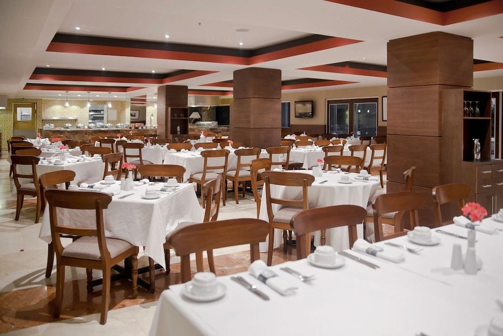 Marriott Tijuana Hotel Eksteriør billede