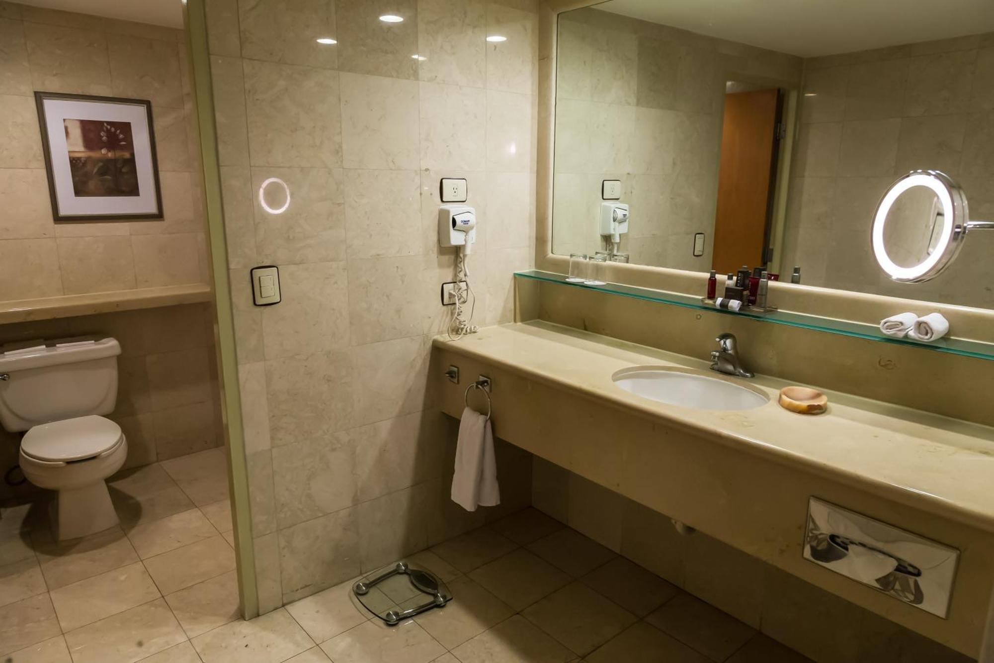 Marriott Tijuana Hotel Eksteriør billede